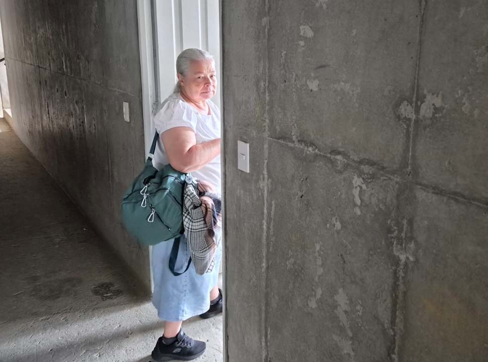 Imagen María entrando