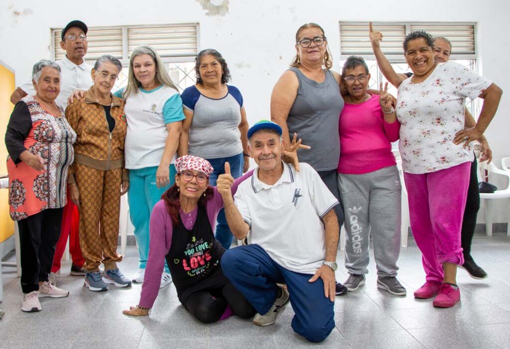 Imagen atención a adultos mayores