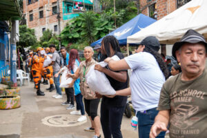 Imagen de Comités Comunitarios apoyando las atención de desastres