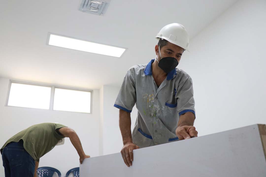 Imagen de obreros trabajando