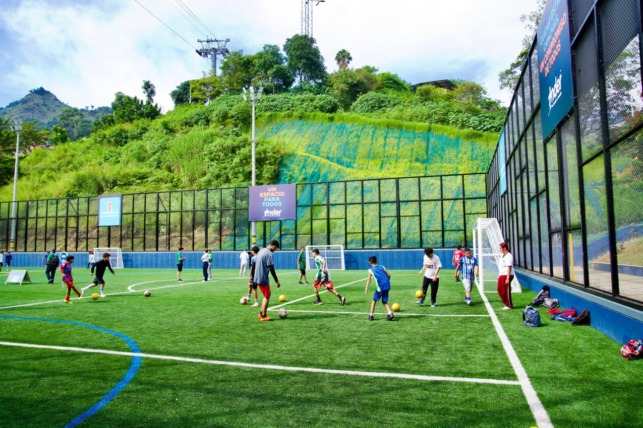 Imagen Federico Gutiérrez escenarios deportivos (3)