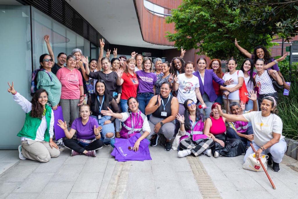 Imagen Mujeres Medellín Circulos de cuidado