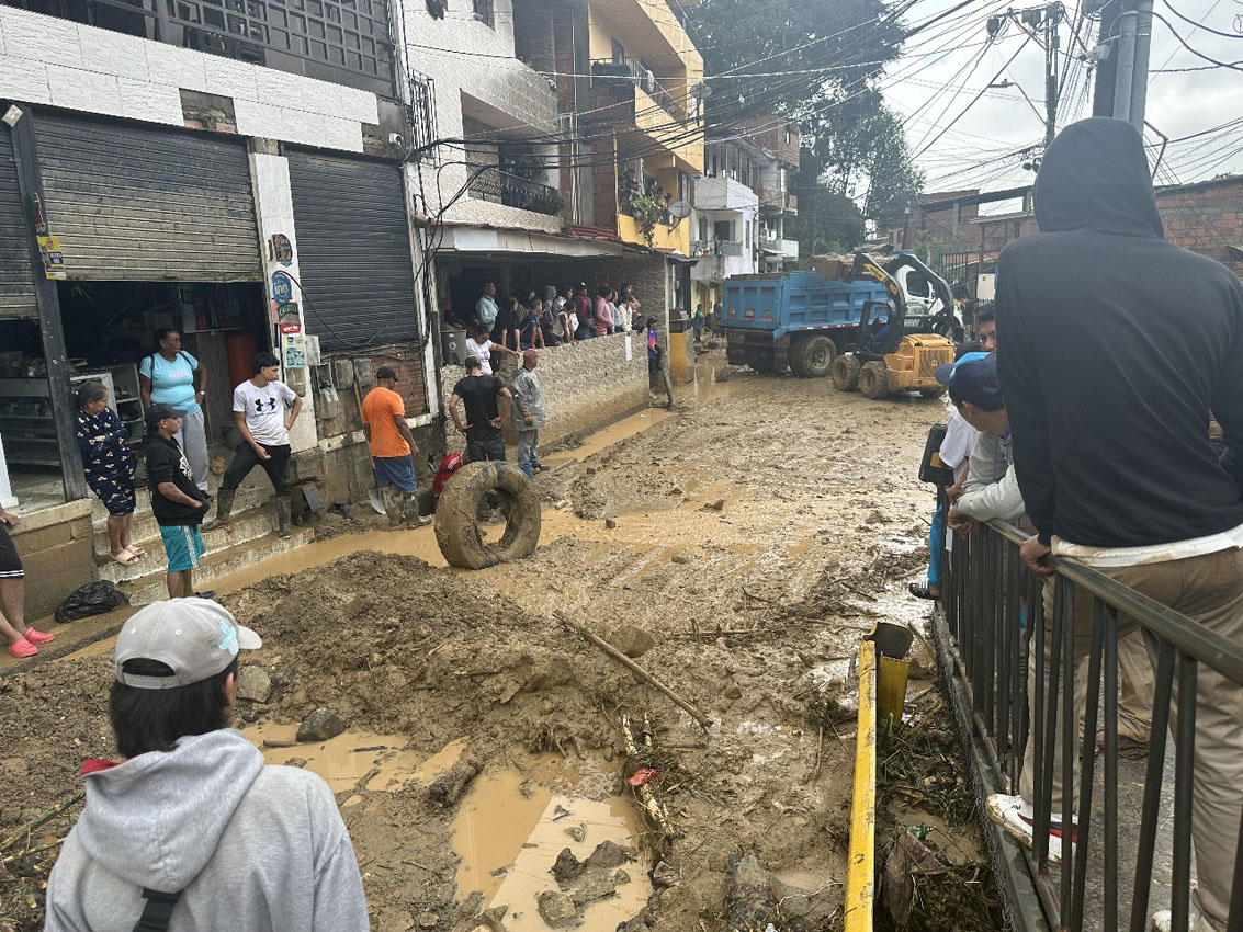 Imagen atención a personas por lluvia 3