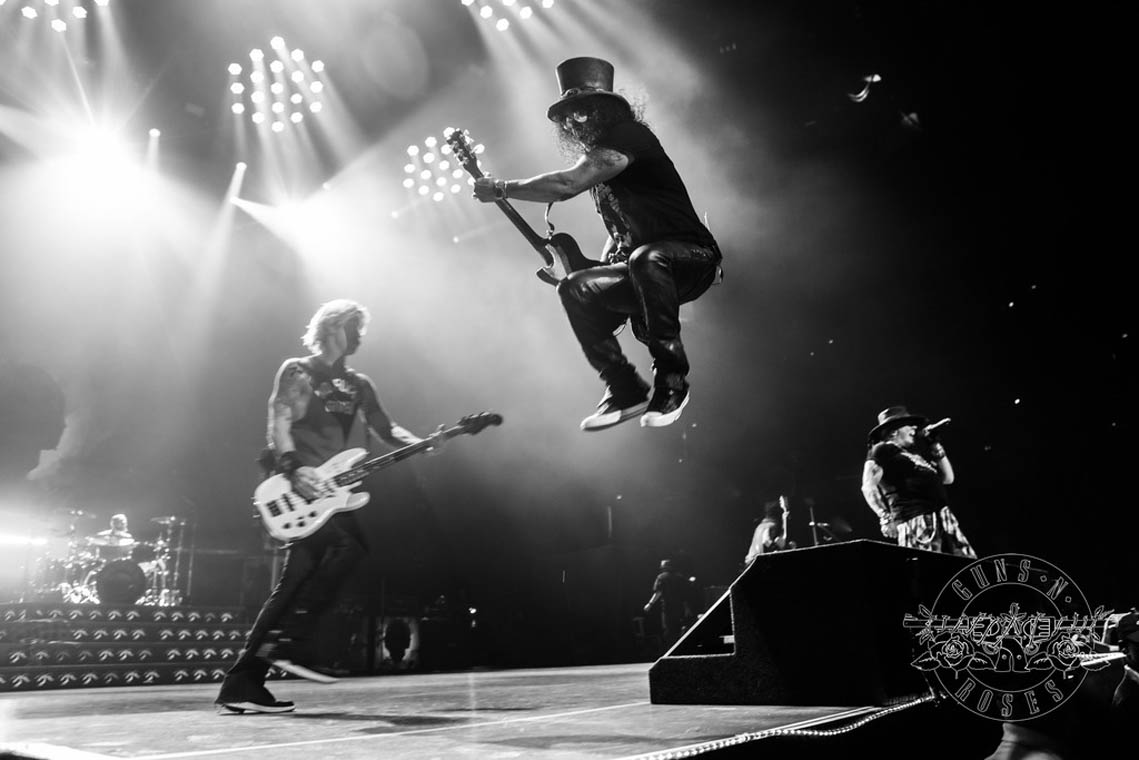 Imagen de concierto de los Guns N’ Roses