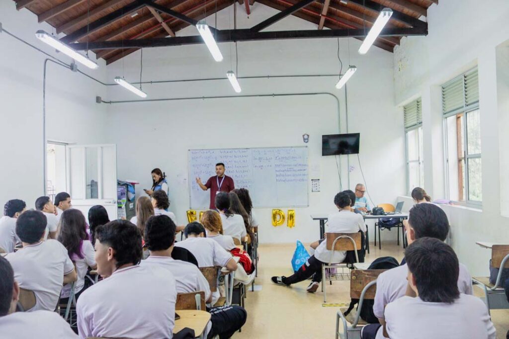 Imagen de jóvenes en pedagogía
