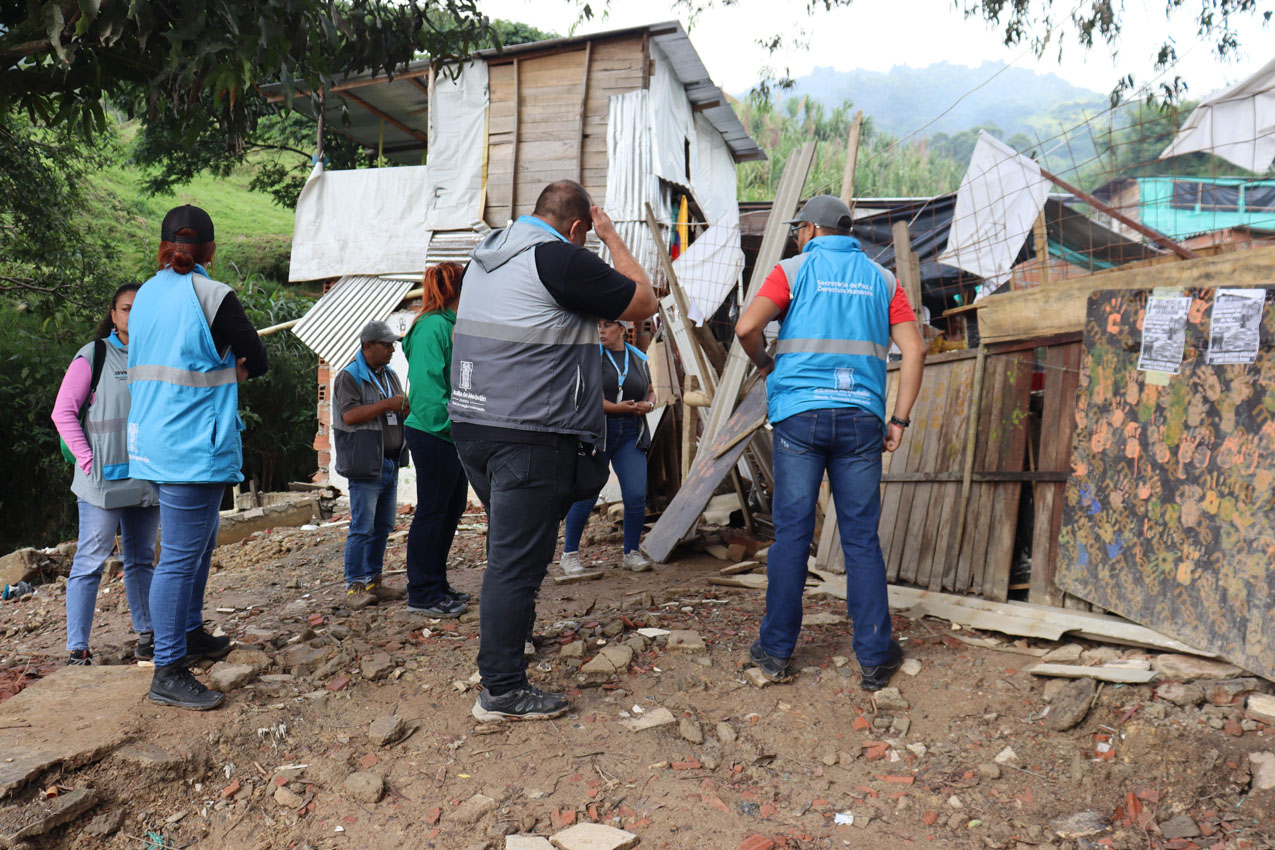 Imagen evacuación humanitaria en Altavista 3