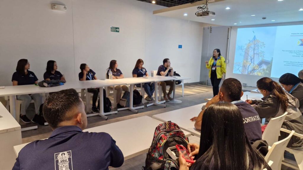 Imagen evento línea de atención