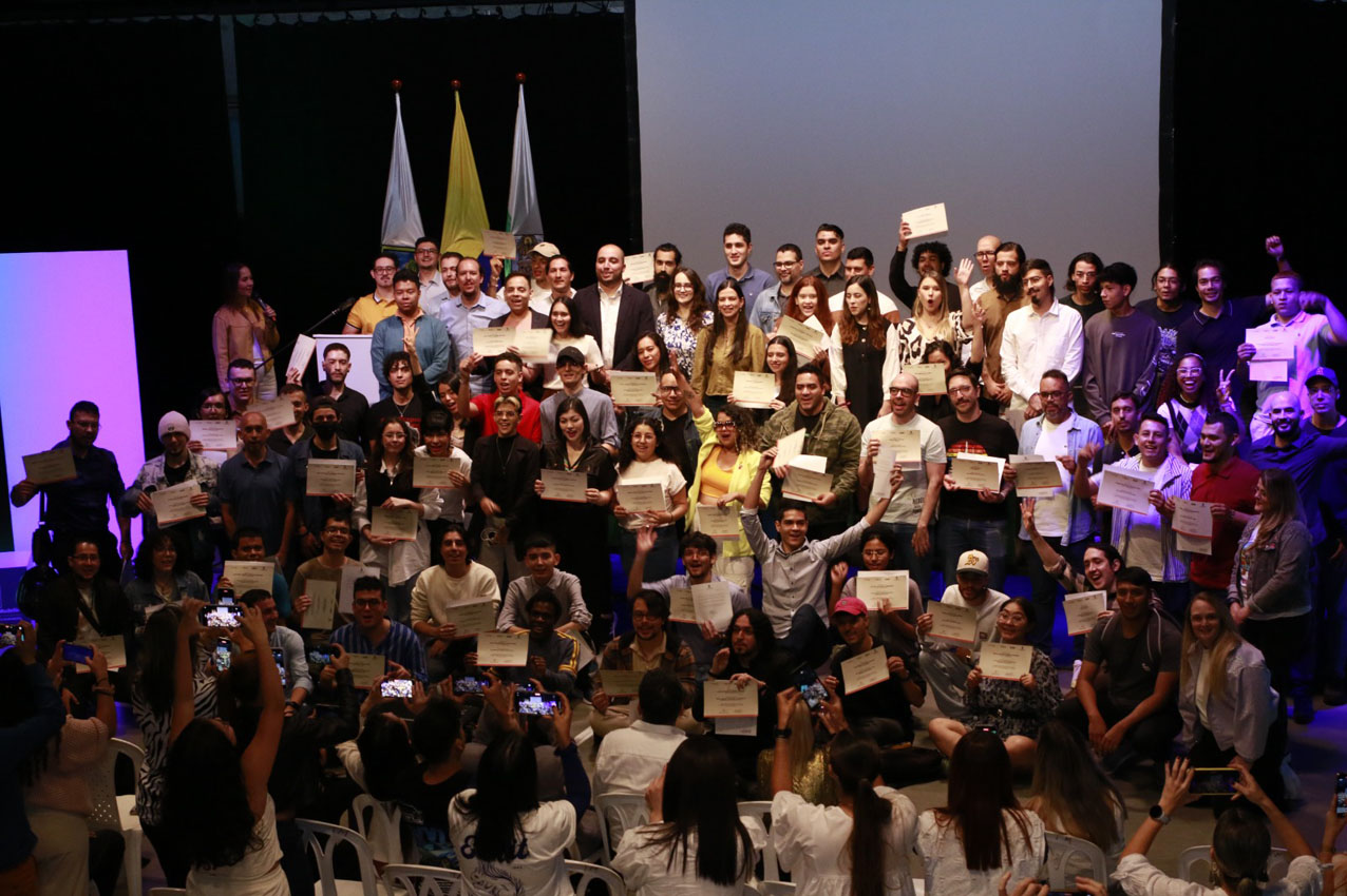 Imagen formación personas en habilidades digitales y audiovisuales 4