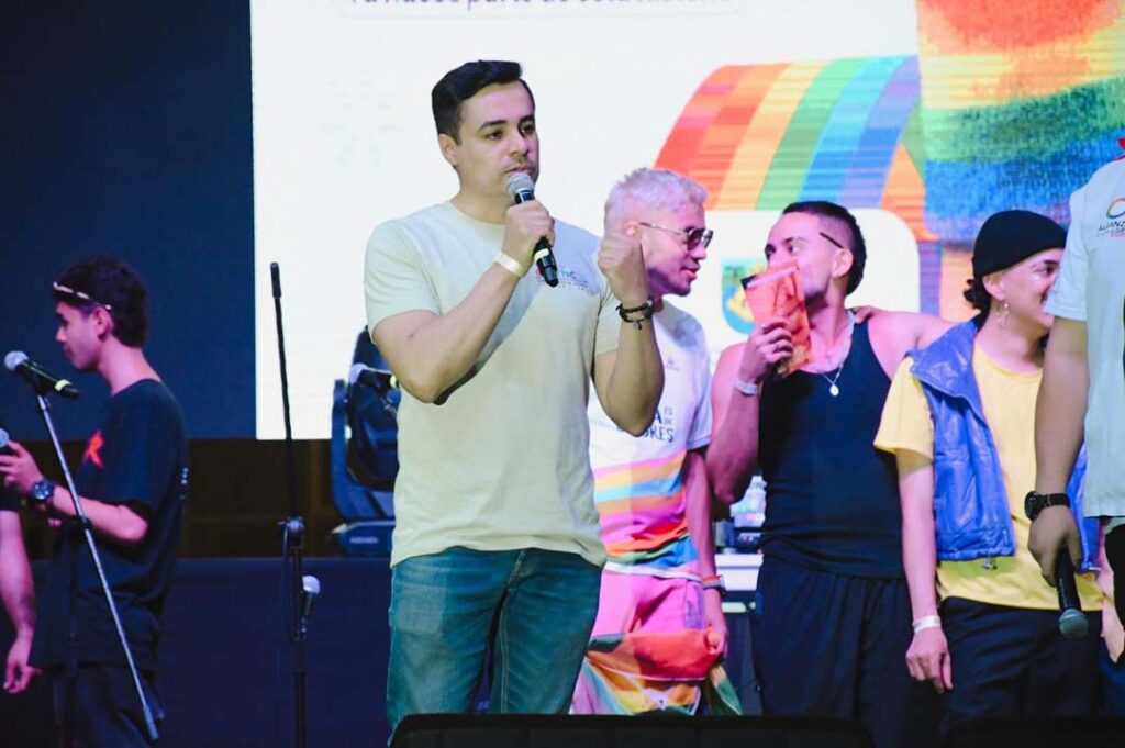 Imagen participantes marcha LGBTIQ+ 7