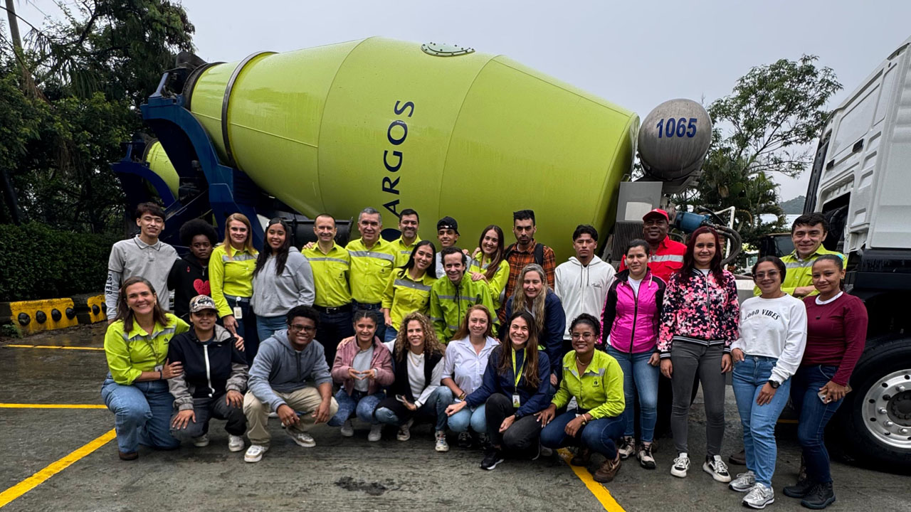 Imagen programa Parceros junto a Cementos Argos (4)