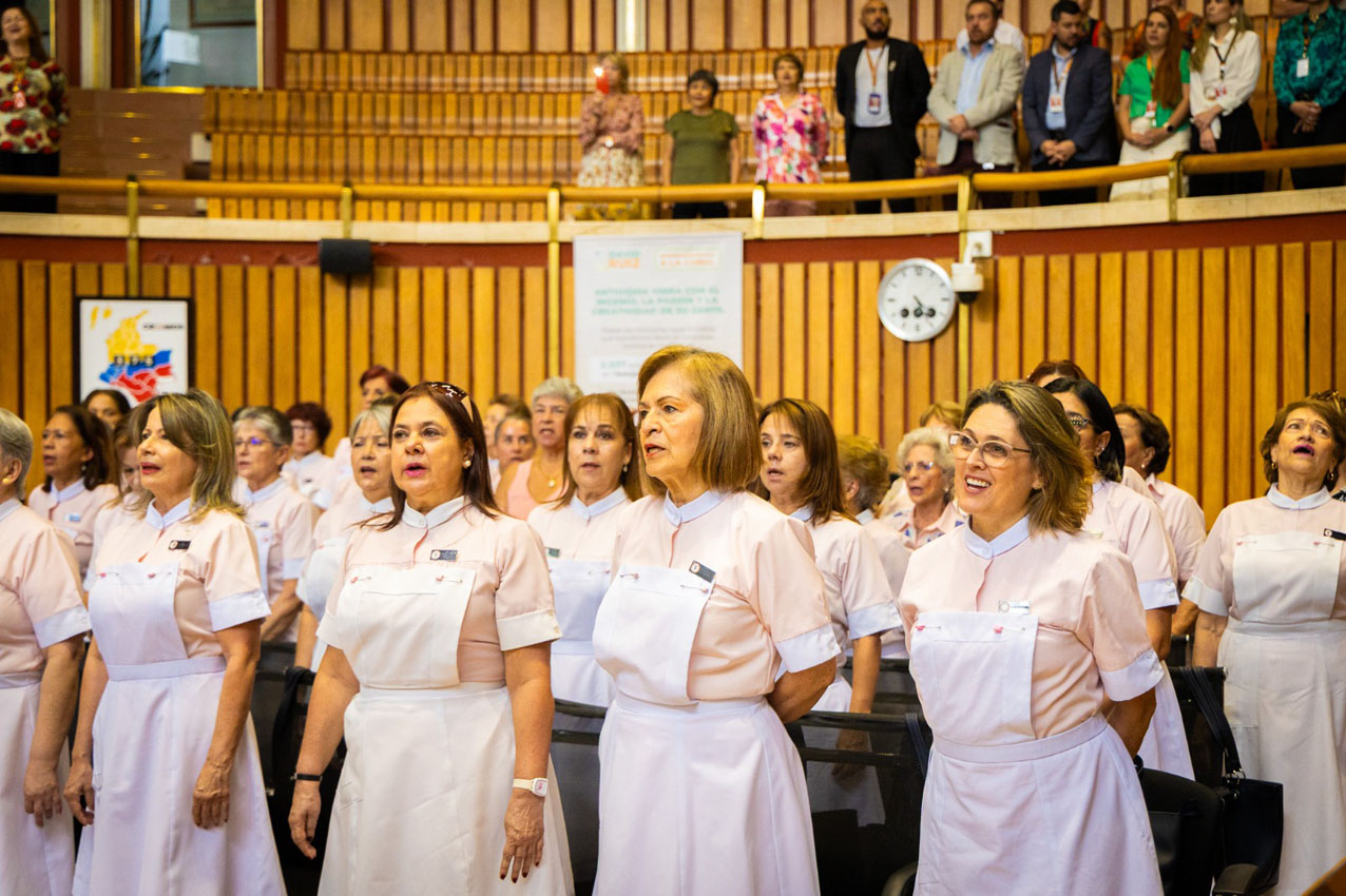 Imagen Damas Voluntarias del Hospital General homenajeadas (1)