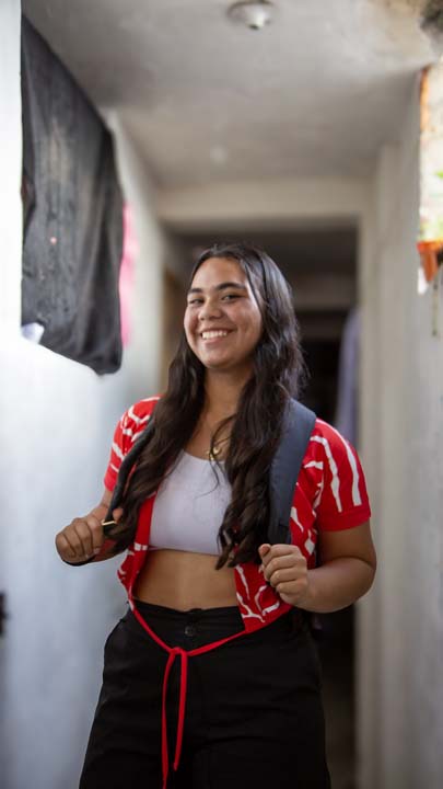 Imagen Maribel Arango sonriendo