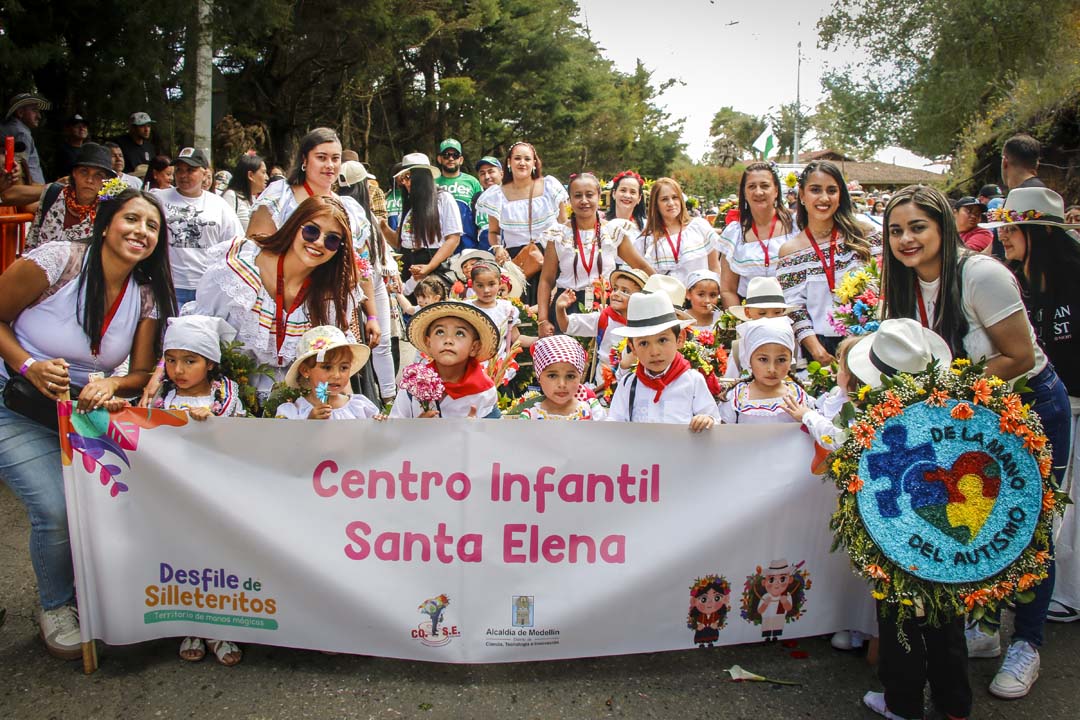 Imagen Silleteritos Buen Comienzo-Fotos Andrés Henao Alvarez-07