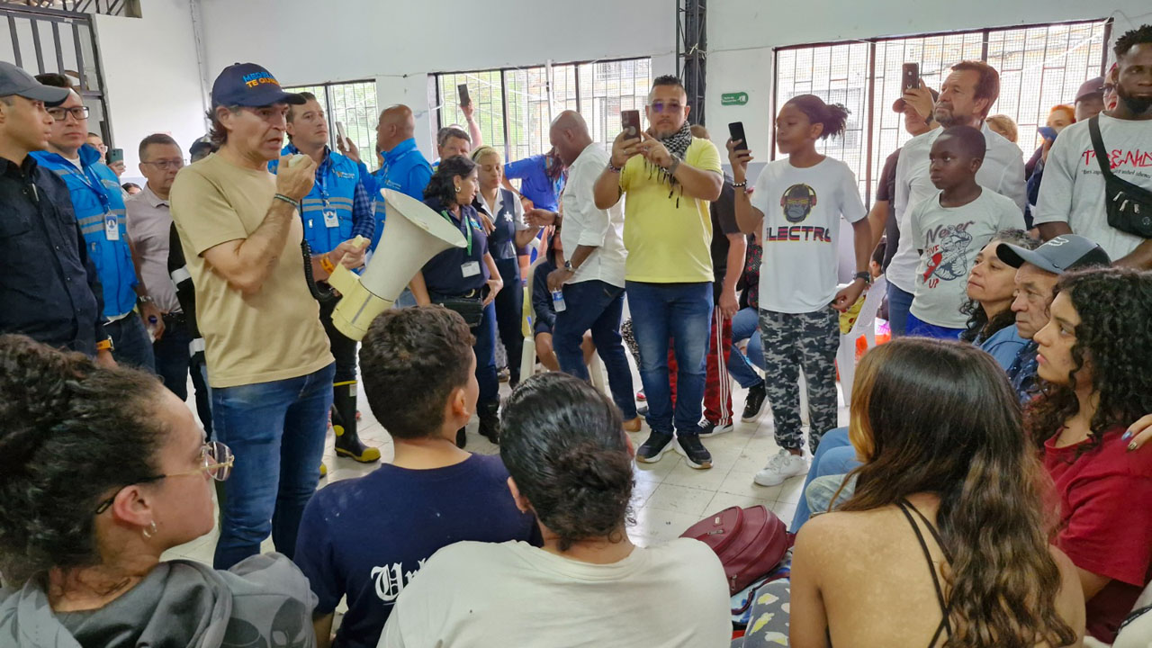 Imagen apoyo familias de Villatina afectadas deslizamiento (1)