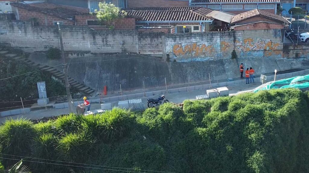 Imagen proceso arreglo calle Medellín