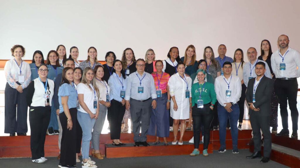 Imagen convocatoria para galardones de salud (2)