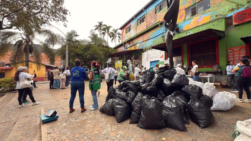 Imagen de basuras en corregimientos