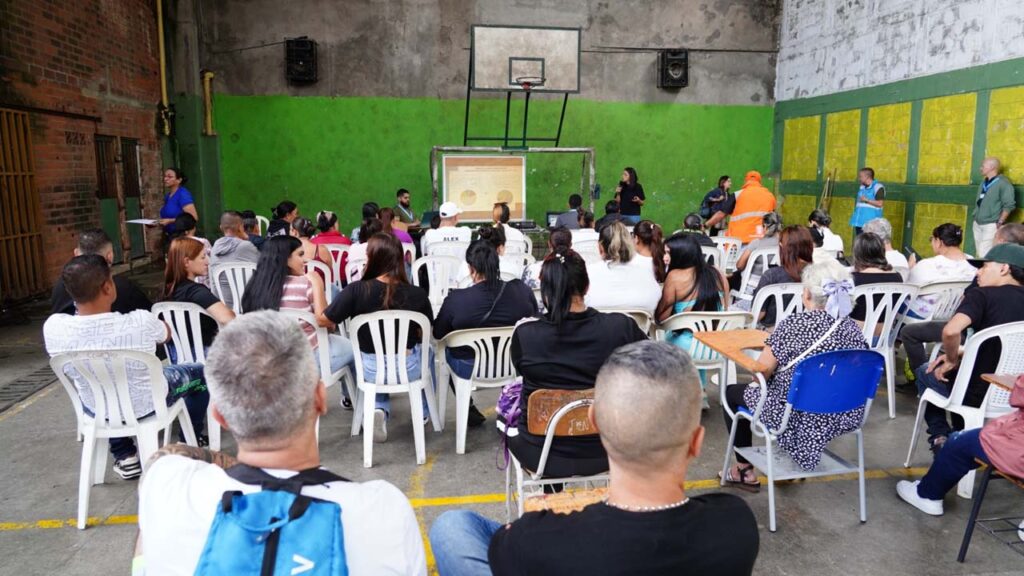 Imagen evento aporte de ideas de los ciudadanos (6)