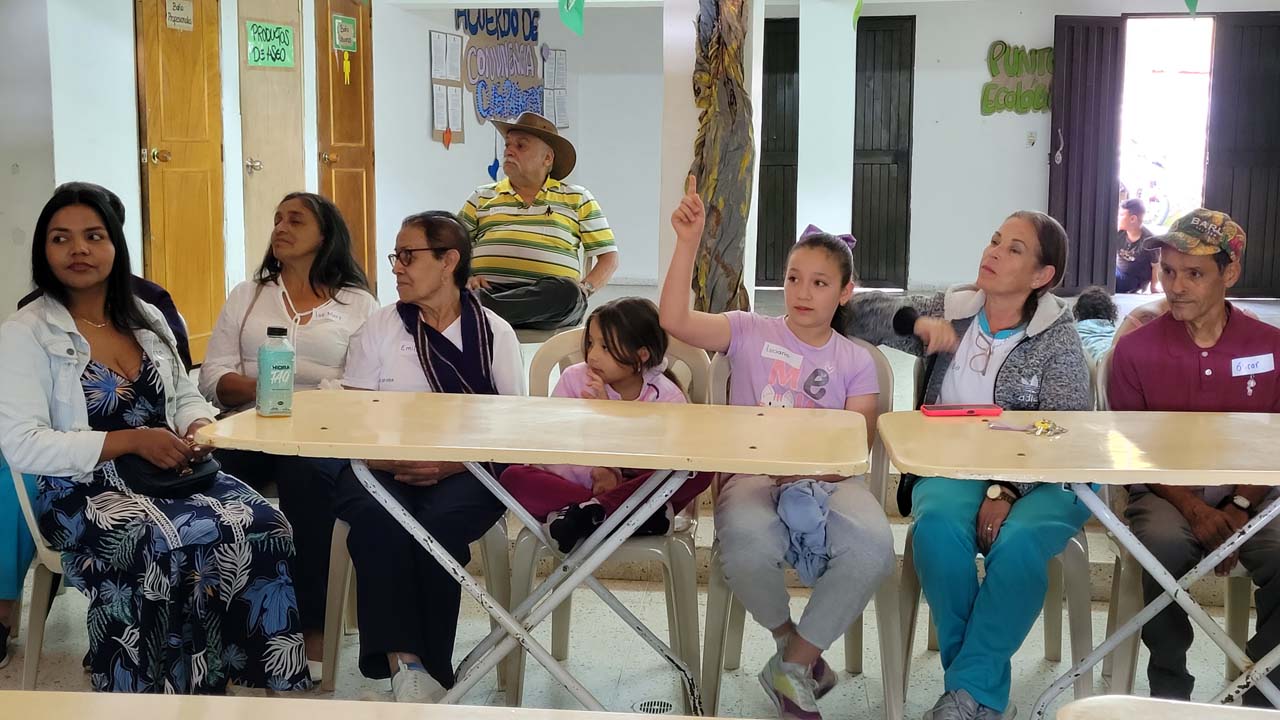 Imagen familias reunidad nuevos nombres foto 4