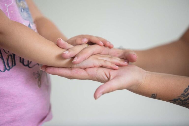Imagen manos de personas