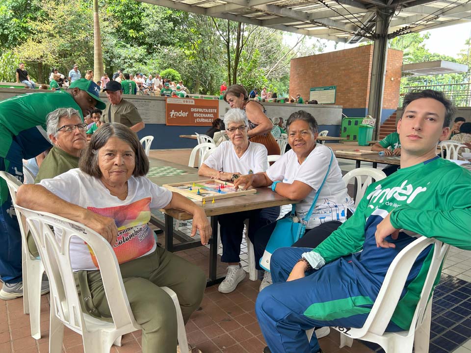 Imagen personas del programa Canas al aire foto 1
