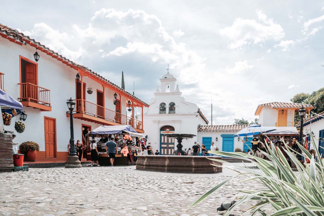 Imagen pueblito Paisa