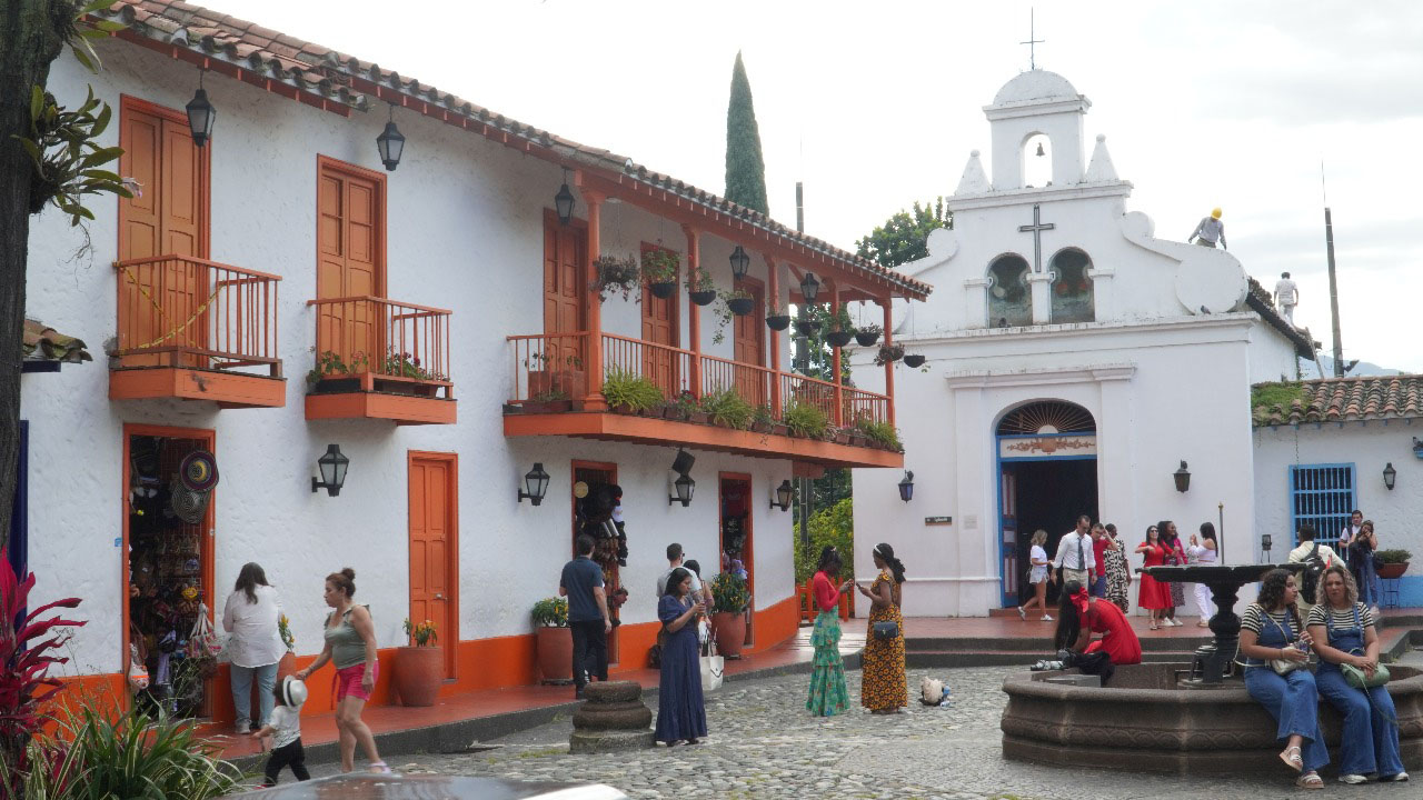 Imagen turismo punto migratorio del José María Córdova (4)