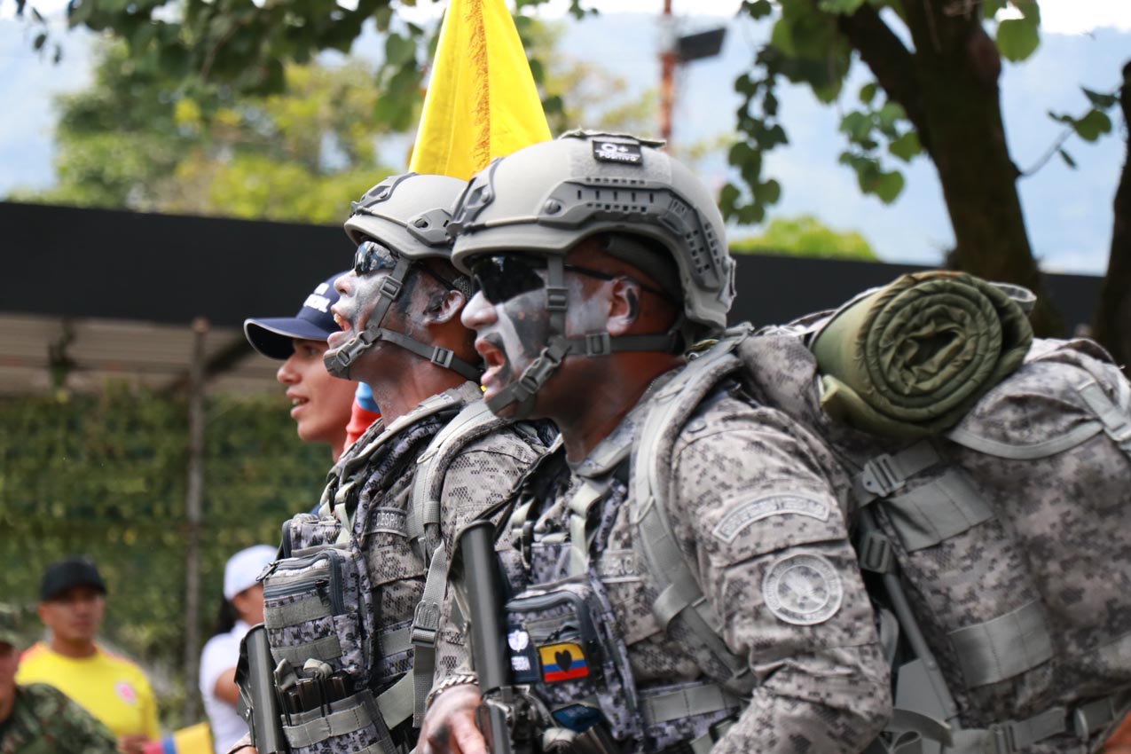 Desfile militar del 20 de julio