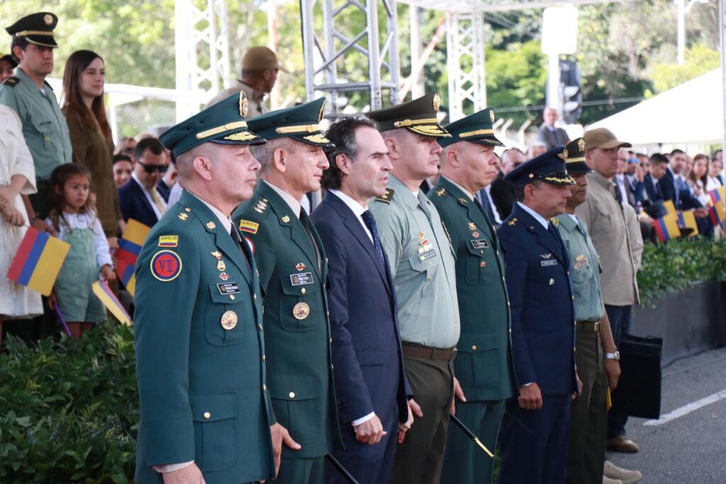 Desfile militar del 20 de julio