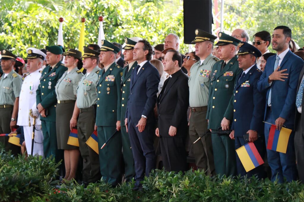 Desfile militar del 20 de julio