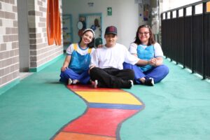 Liliana María Romero, Miguel Ángel y Carolina Cortés en Buen Comienzo