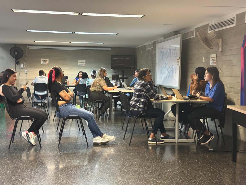 imagen oportunidades a jóvenes educación