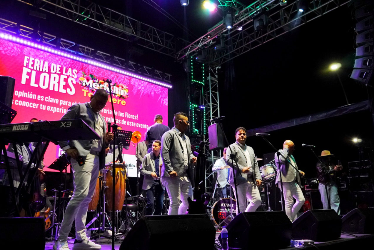 Imagen 50 años Combo de las Estrellas (8)