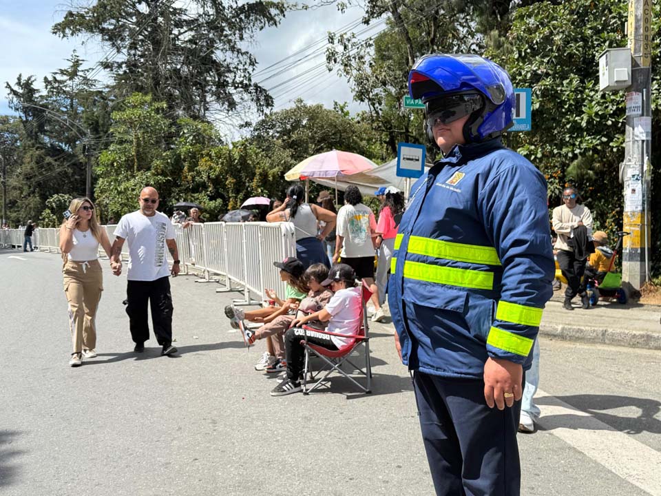 Imagen cierre vial feria de las flores 3
