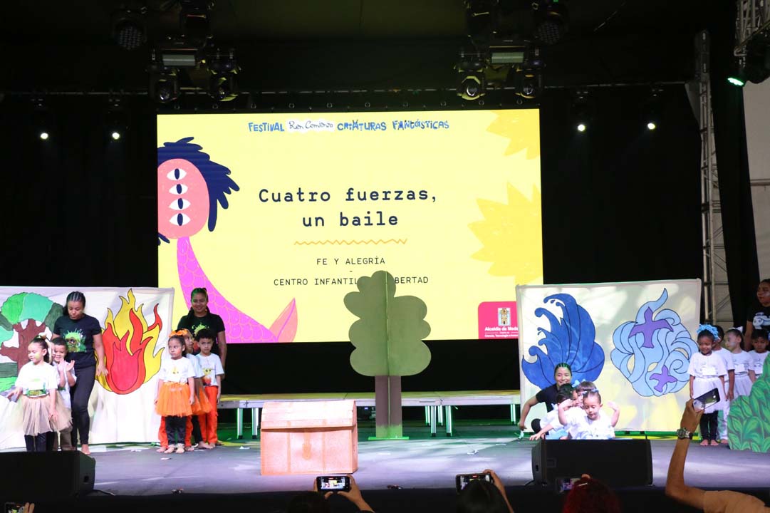 Imagen de famlias felices en Festival Buen Comienzo (14)