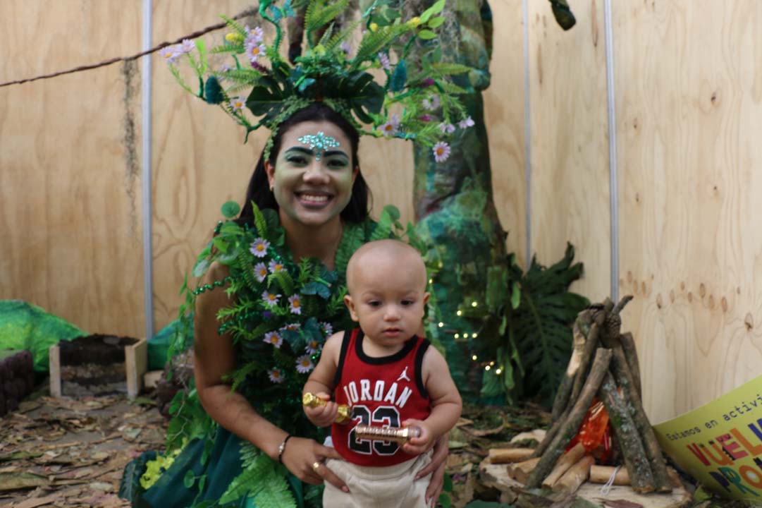Imagen de famlias felices en Festival Buen Comienzo (17)