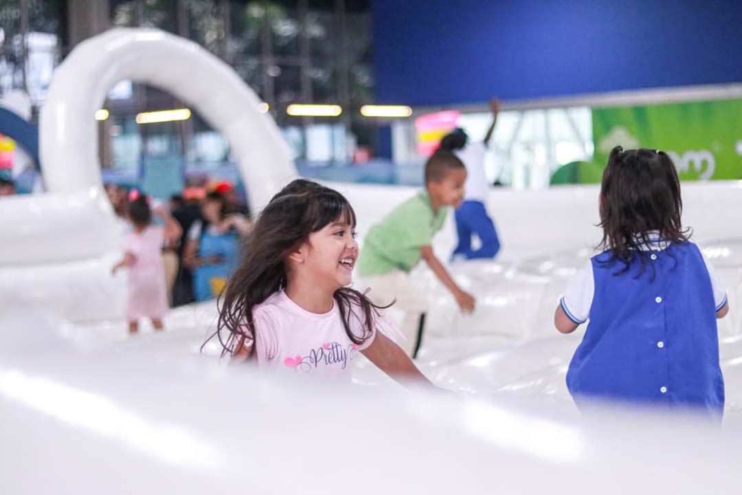 Imagen de niña feliz