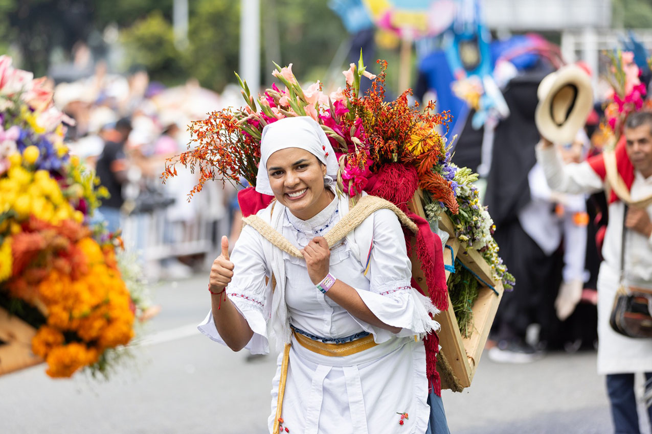 Imagen desfile silleteros feria de las flores (2)