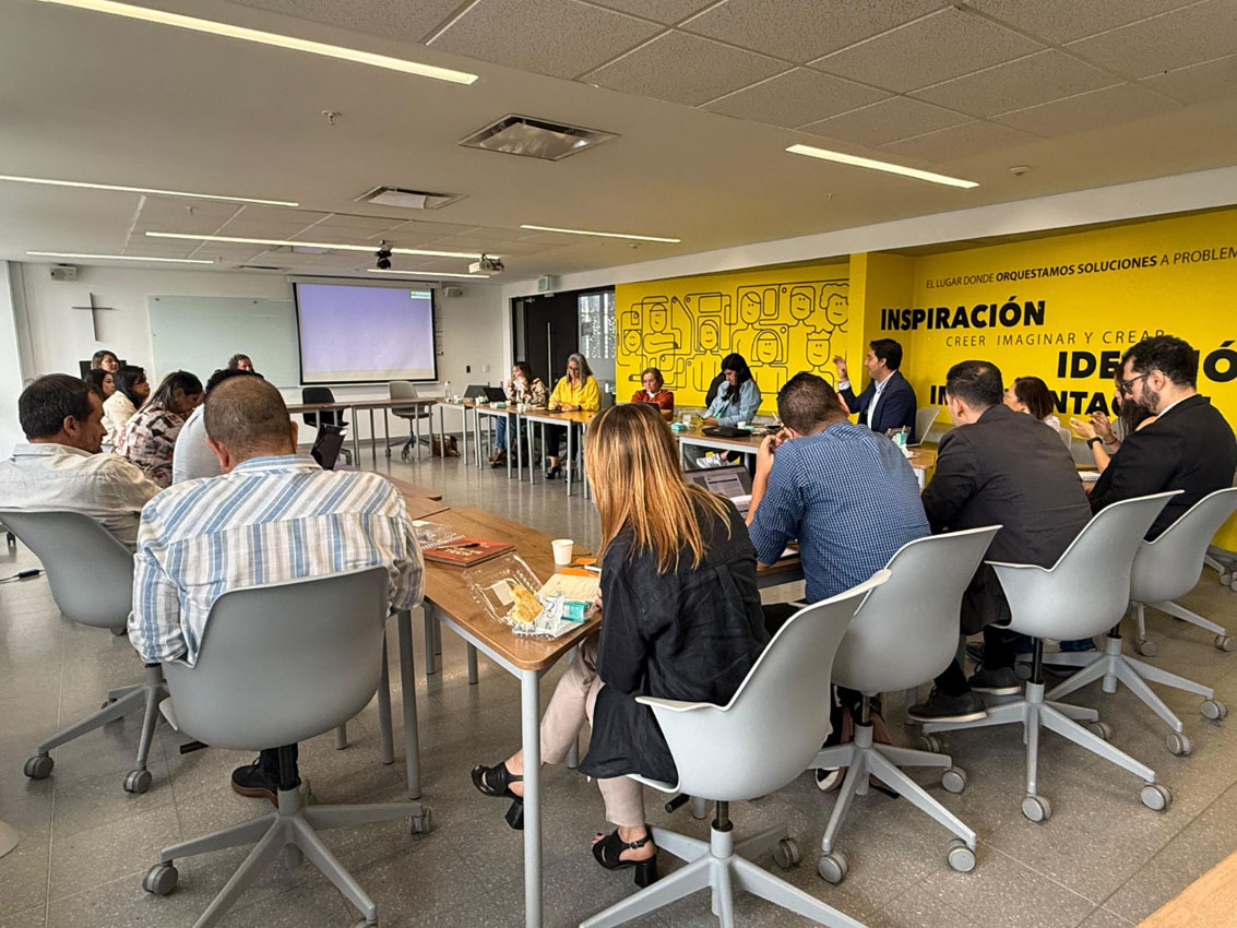 Imagen espacios de diálogo (2)