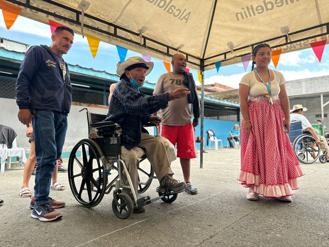 Imagen habitantes de calle celebraron la feria (5)