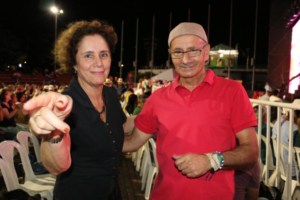 Olga Montoya Echeverri y Miguel Rodolfo Flórez