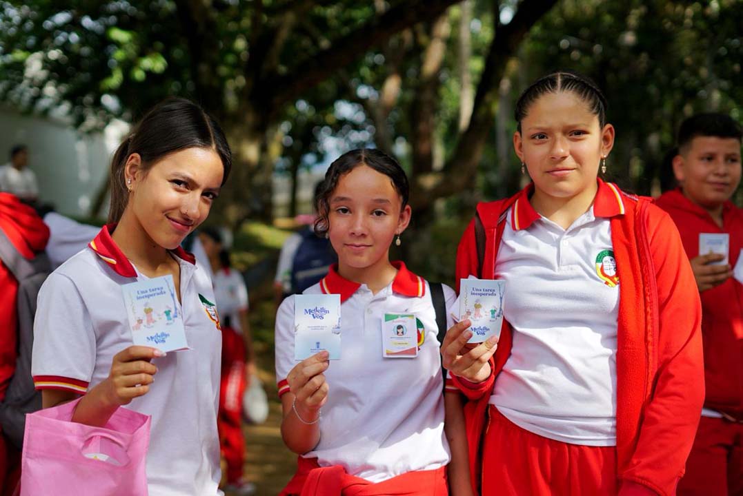 Imagen Cuentico Azul celebra la belleza de lo cotidiano (6)