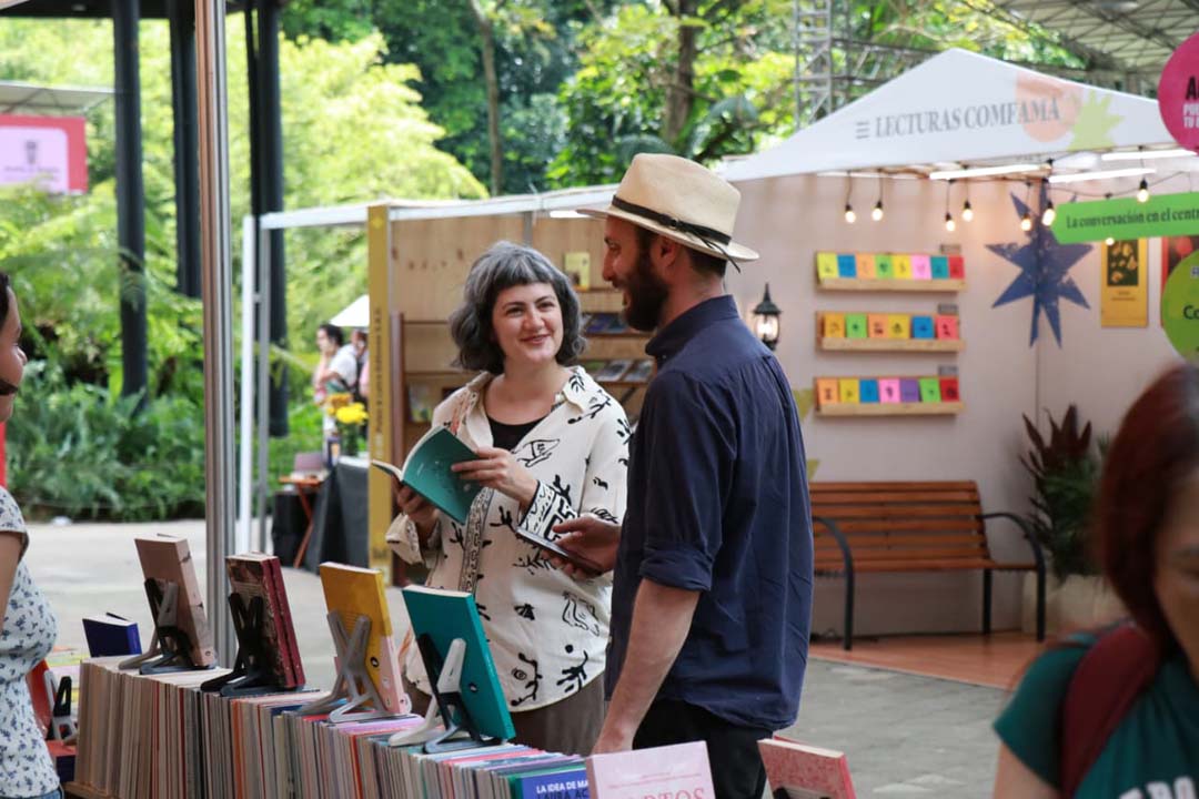 Imagen Fiesta le Libro