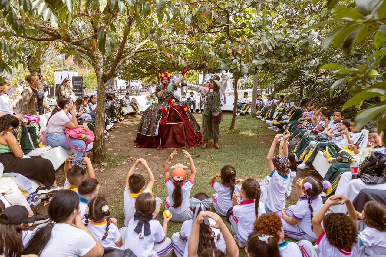 Imagen Medellín oficializa candidatura para ser Capital Mundial del Libro 2027 (1)