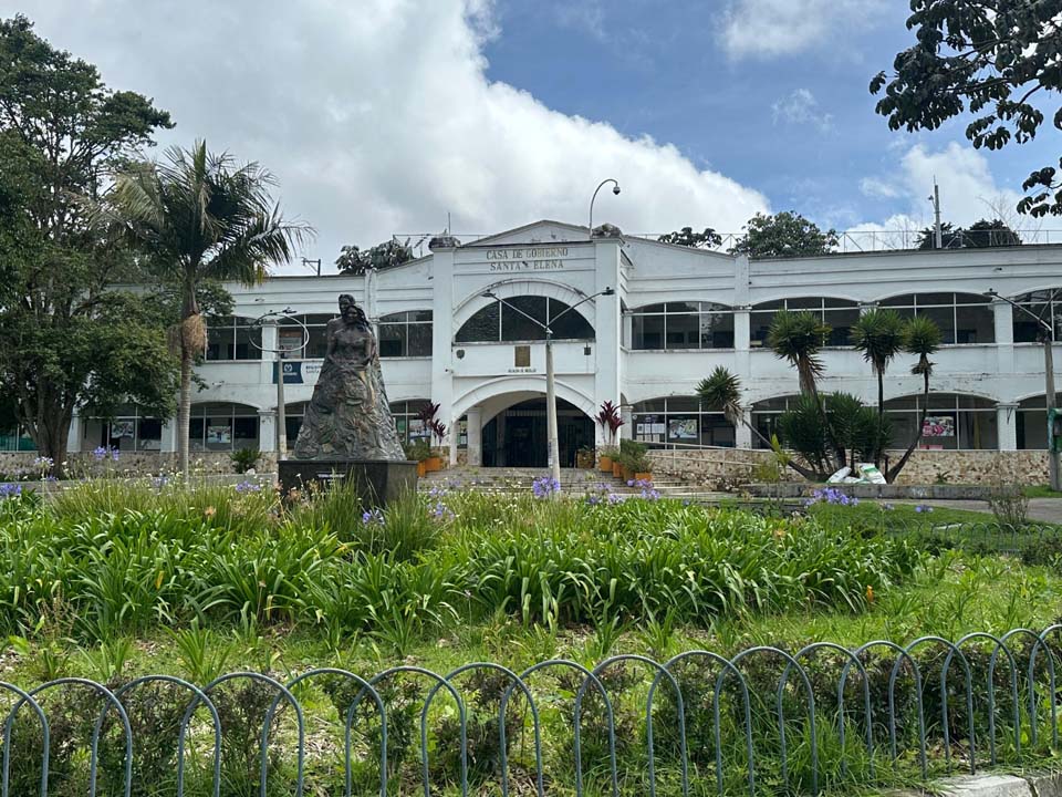 Imagen atención en los centros de servicio (5)