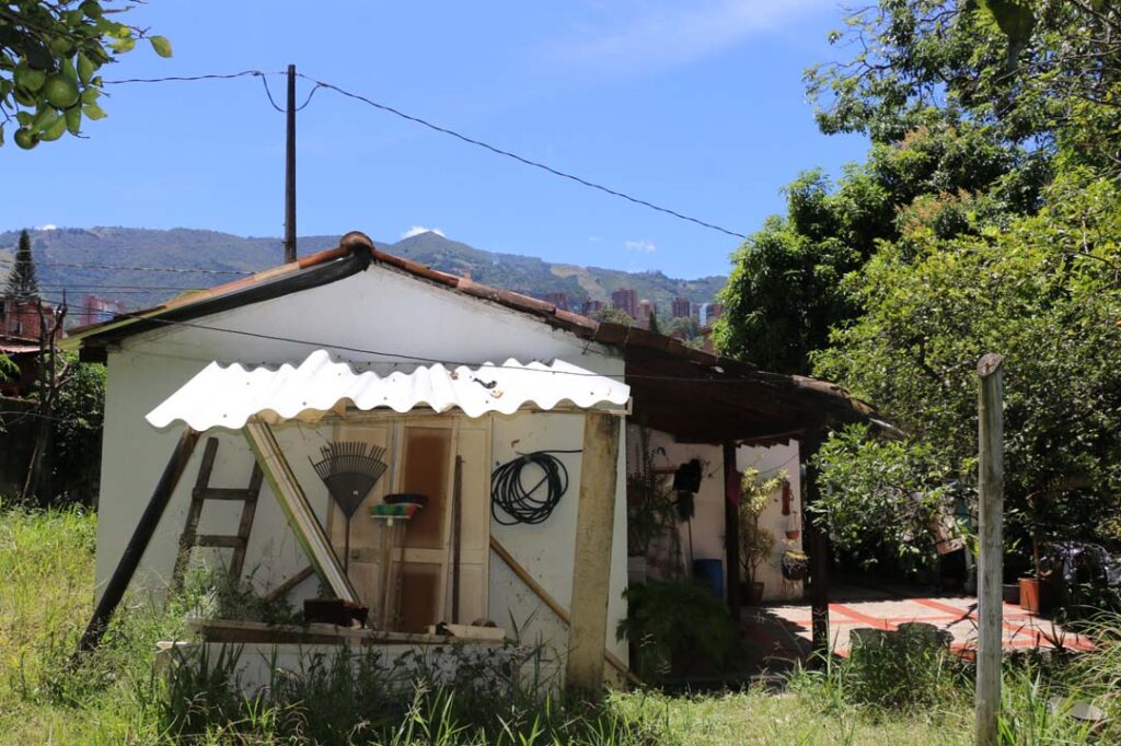 Imagen barrio el Chispero de Medellín (13)