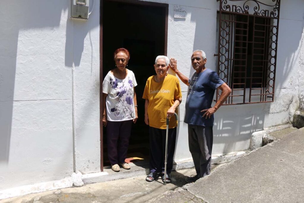 Imagen barrio el Chispero de Medellín (18)