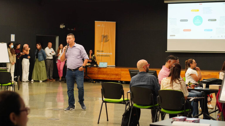 Imagen de ciudadanos en capacitación