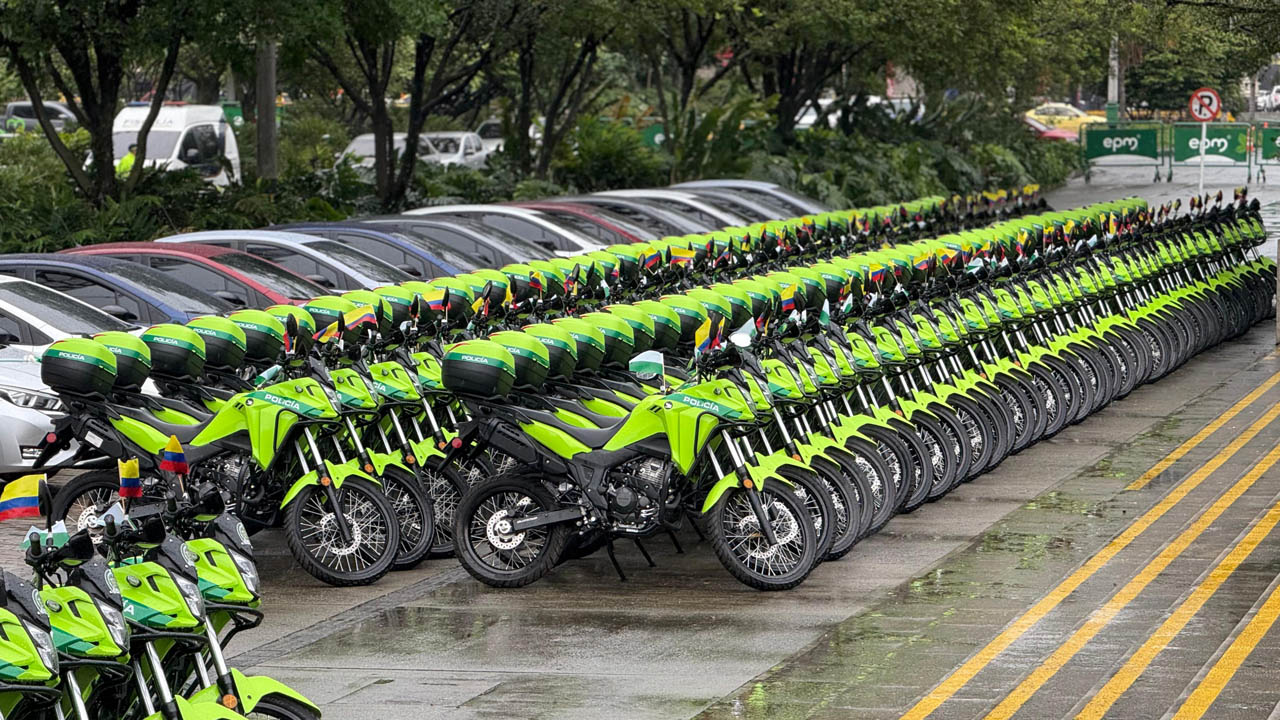 Imagen de motos nuevas para la policía