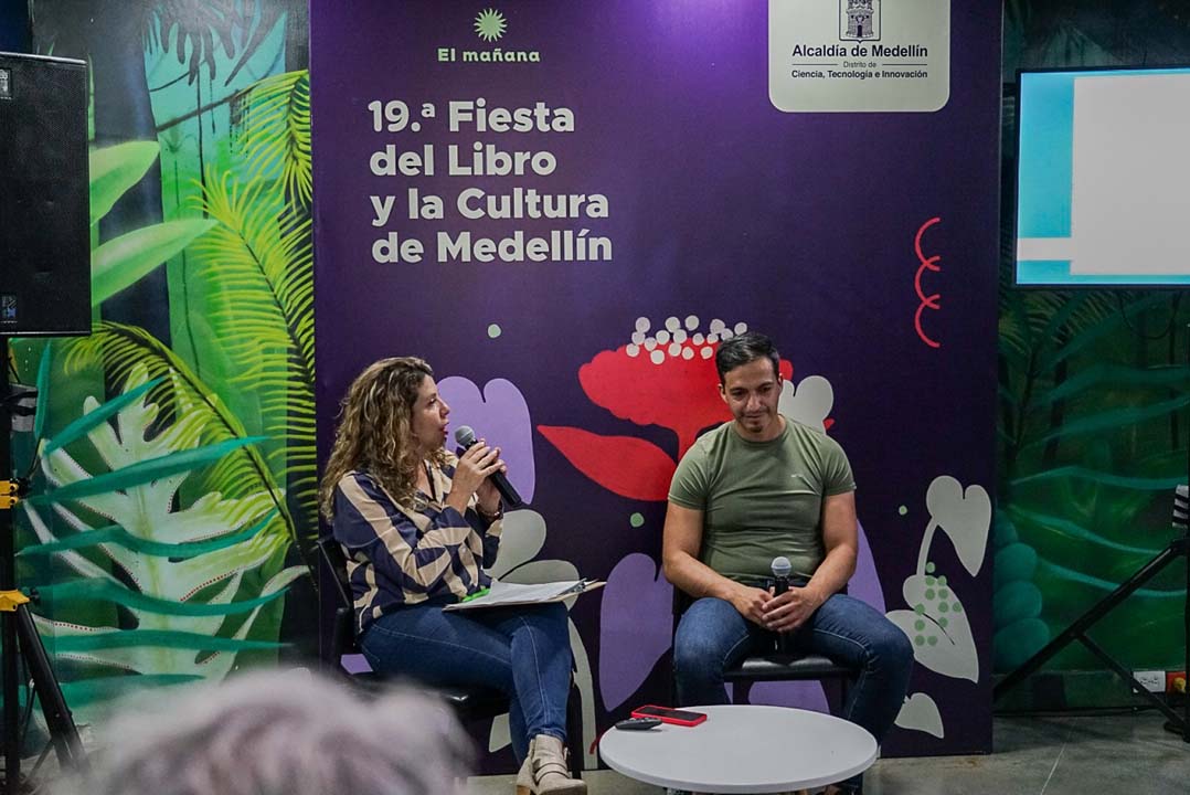 Imagen del público en la Fiesta del Libro planeación